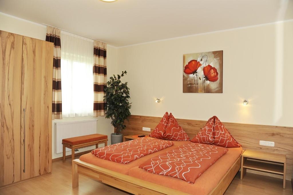 Gasthaus Hotel Feldschlange Ried im Innkreis Room photo